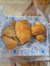 Load image into Gallery viewer, BecX Bakery apple and cinnamon sugar crescent rolls
