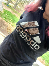 Load image into Gallery viewer, Long Sleever Shirt: Abadass american bully mom
